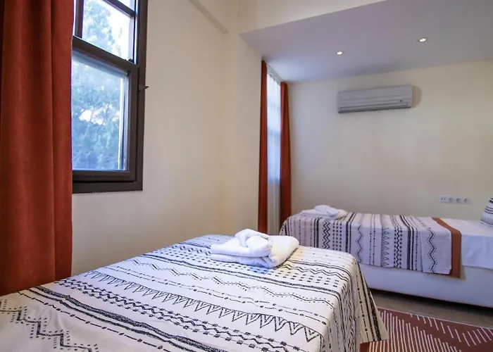 Kiziltas 4 Bedroom With Pool *