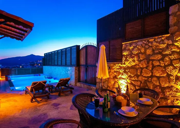 Kiziltas 4 Bedroom With Pool