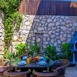 Villa Kiziltas 4 Bedroom With Pool