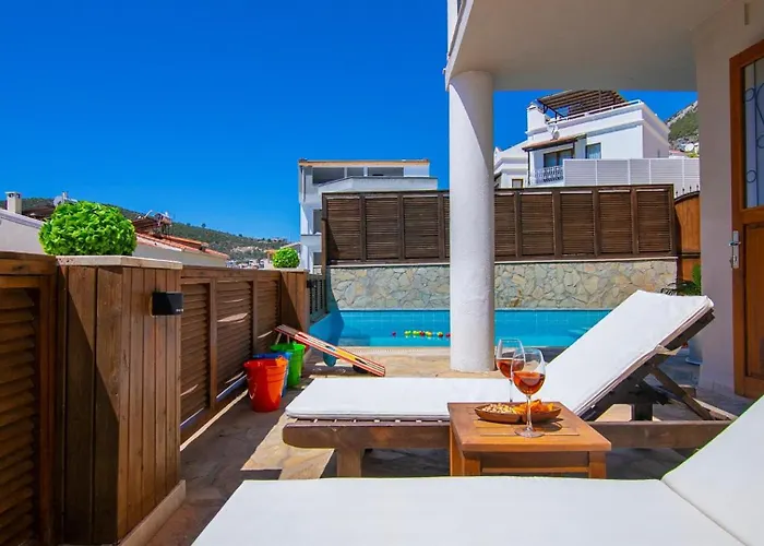 Kiziltas 4 Bedroom With Pool *