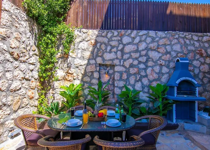 Villa Kiziltas 4 Bedroom With Pool