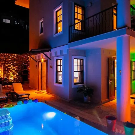 Kiziltas 4 Bedroom With Pool *